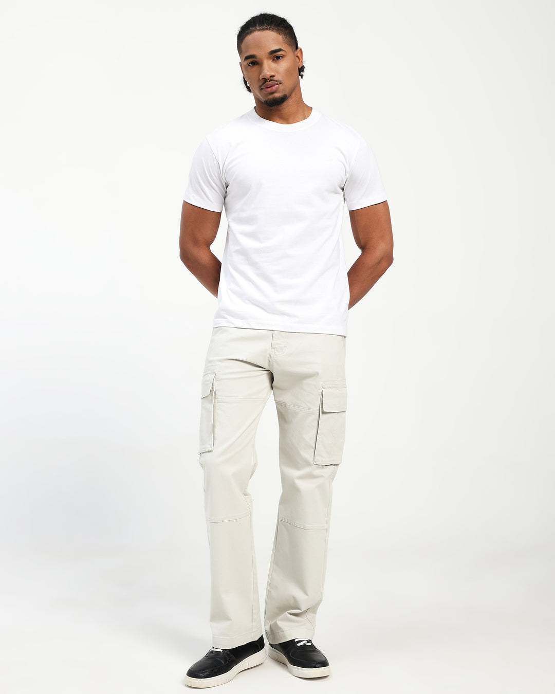 Men’s Classic Cargo Pant in Cream