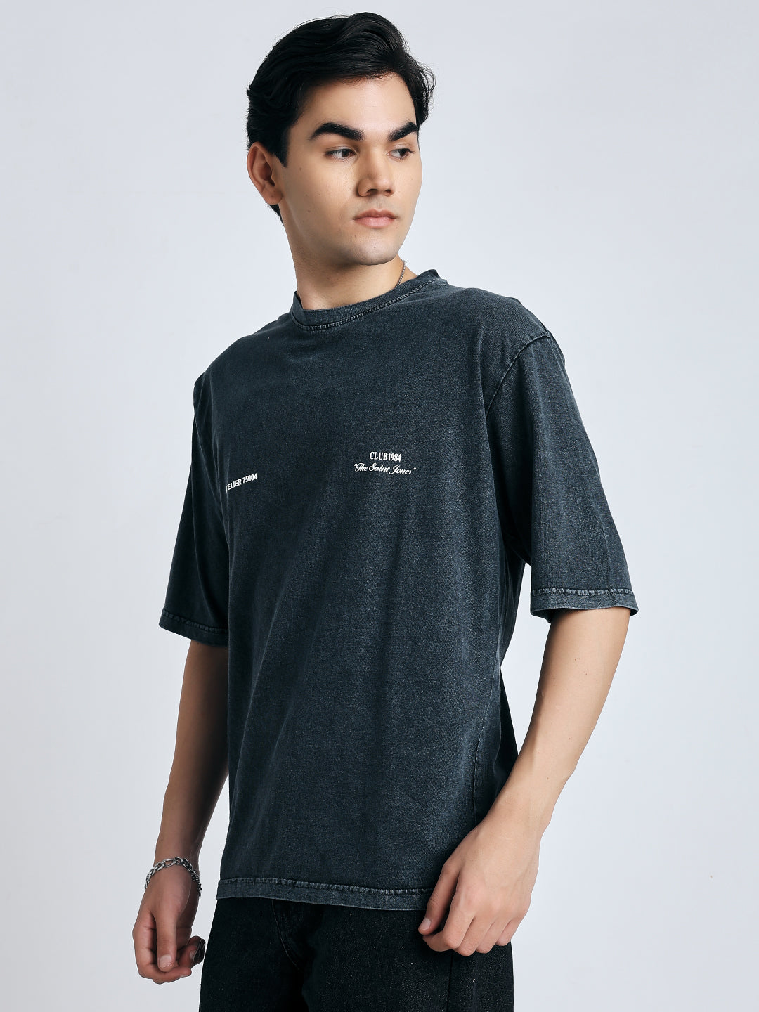 Saint street wear club T-shirt