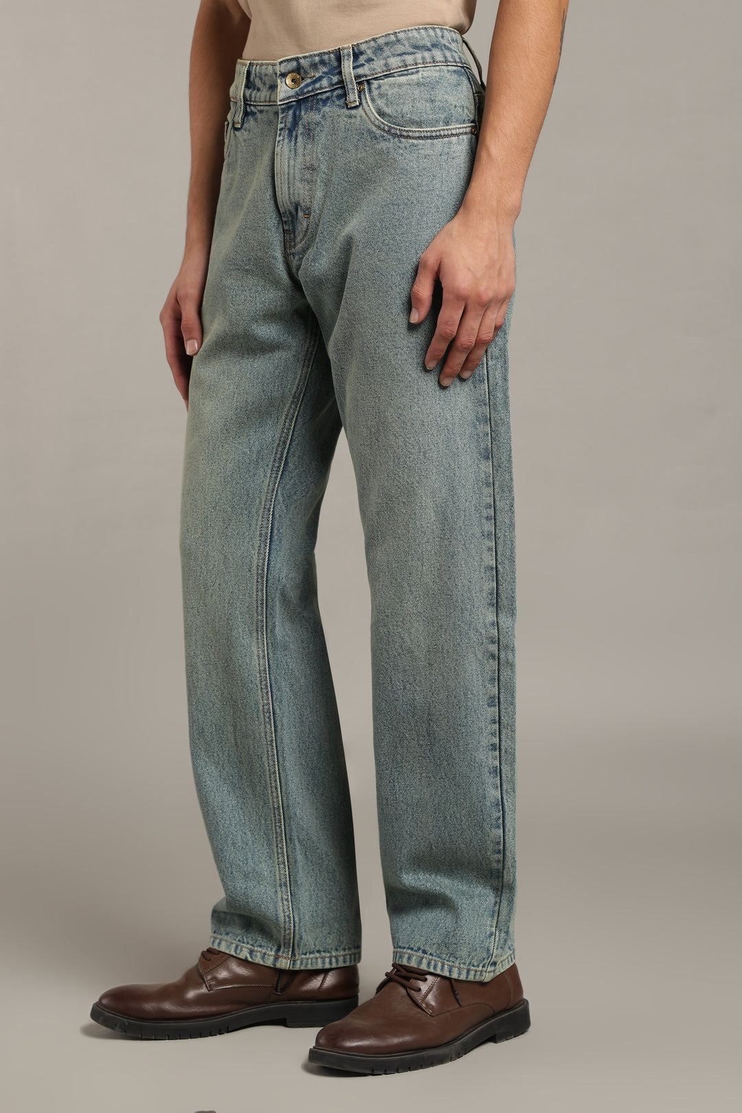 Men's Dusty Wash Straight Fit Denim Jeans