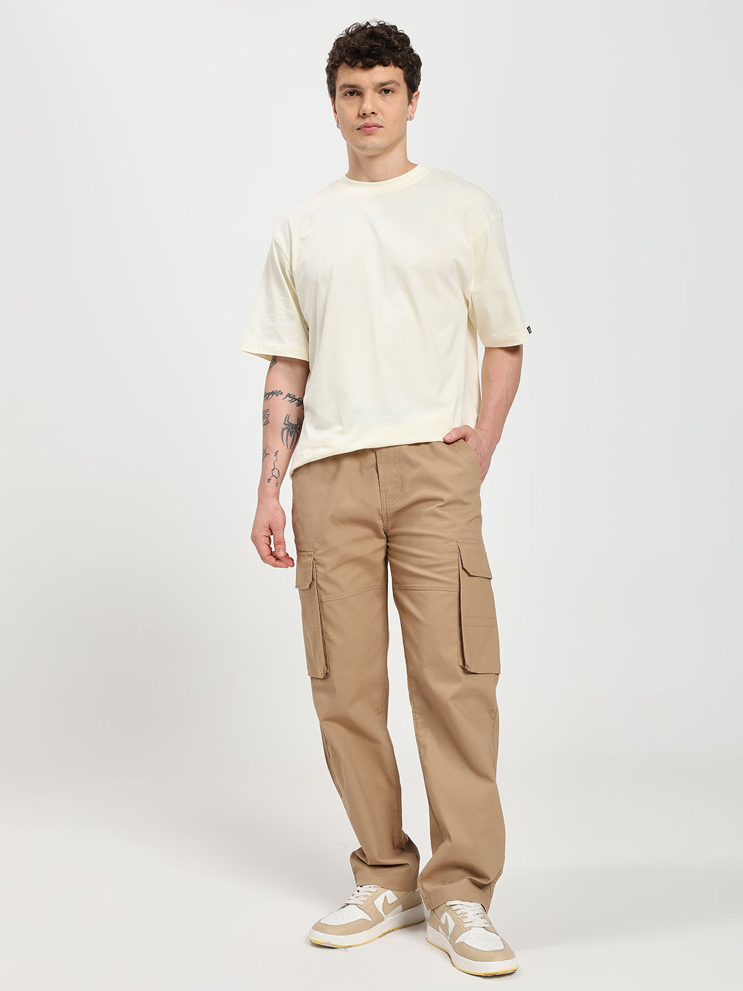 Men’s Beige Six-Pockets Cargo Pant