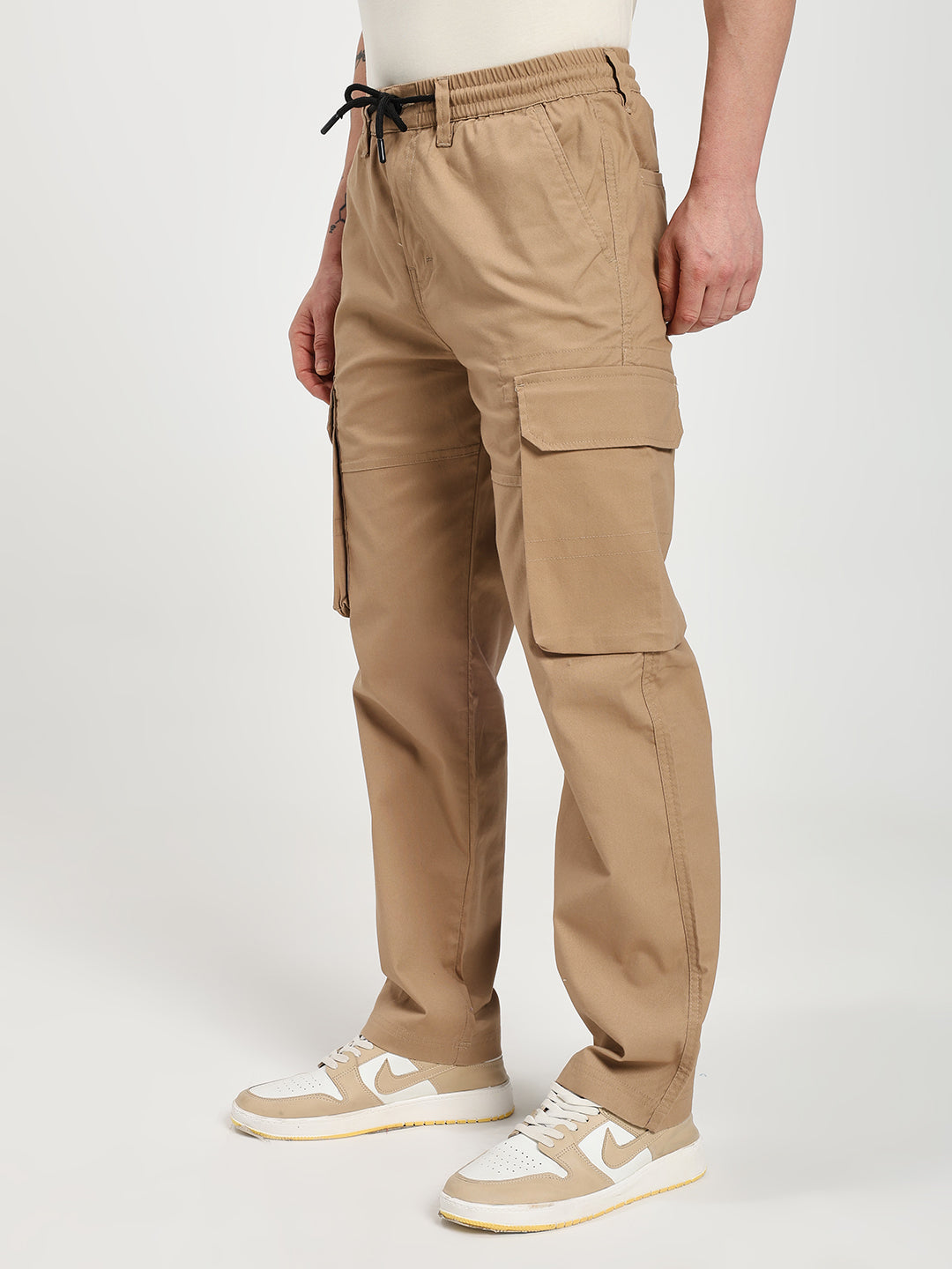 Men’s Beige Six-Pockets Cargo Pant