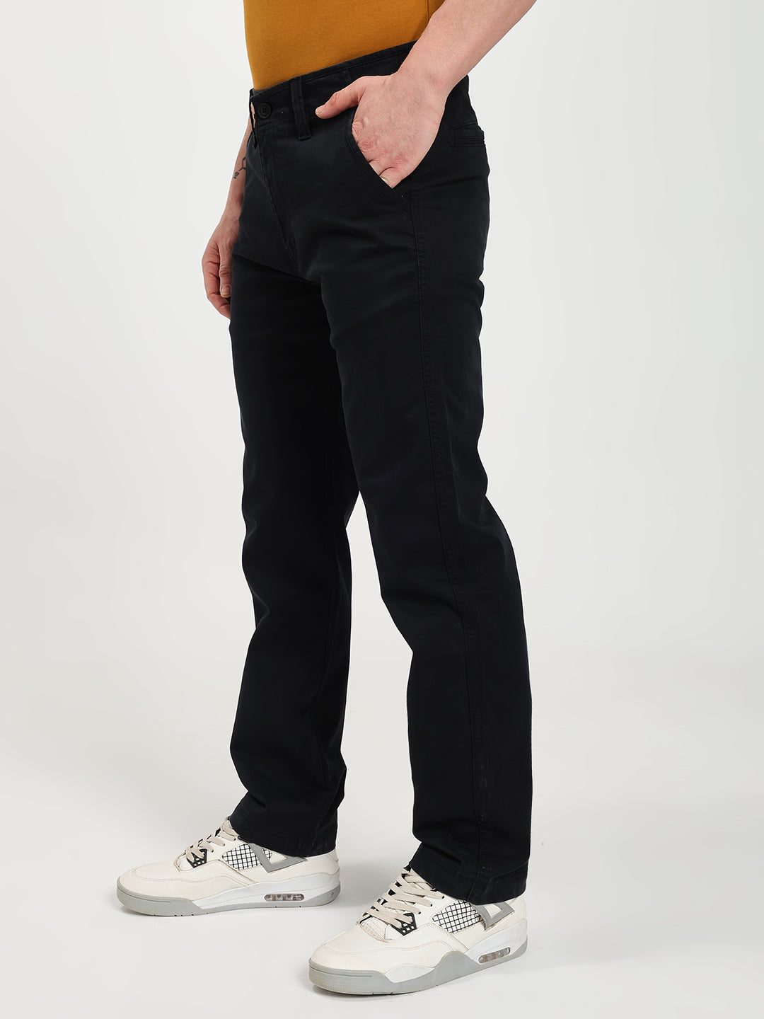 Black Comfort-Fit Heavy Chinos for Men