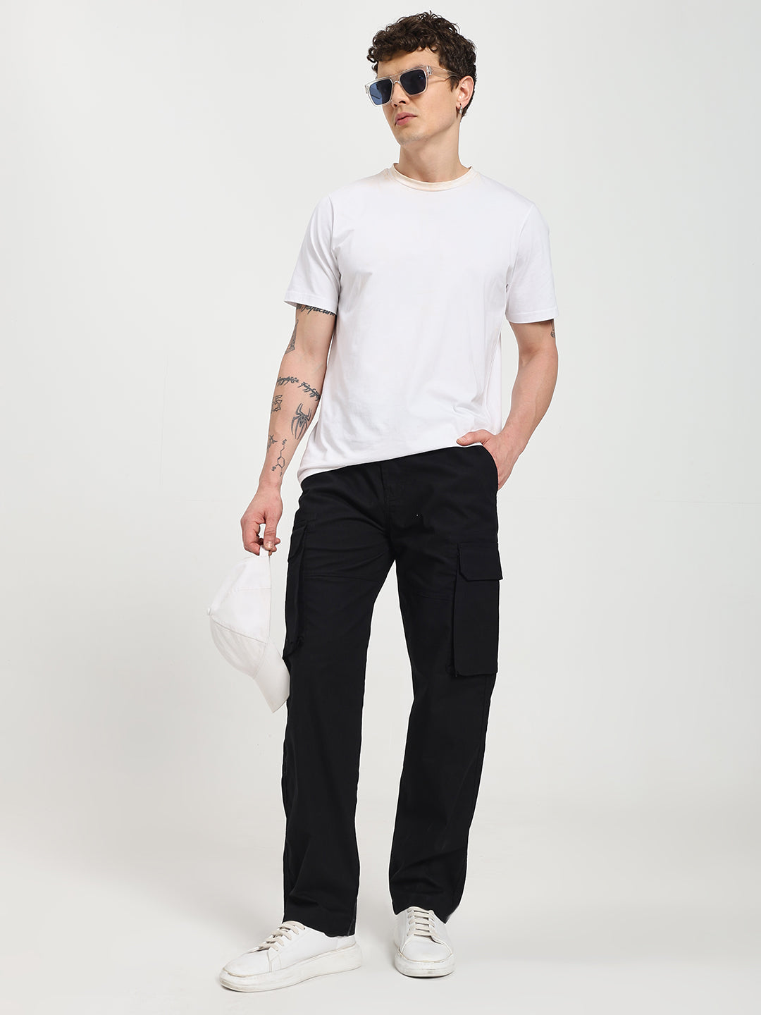 Men’s Black Six-Pockets Cargo Pant