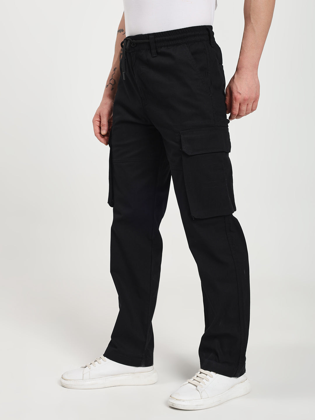 Men’s Black Six-Pockets Cargo Pant