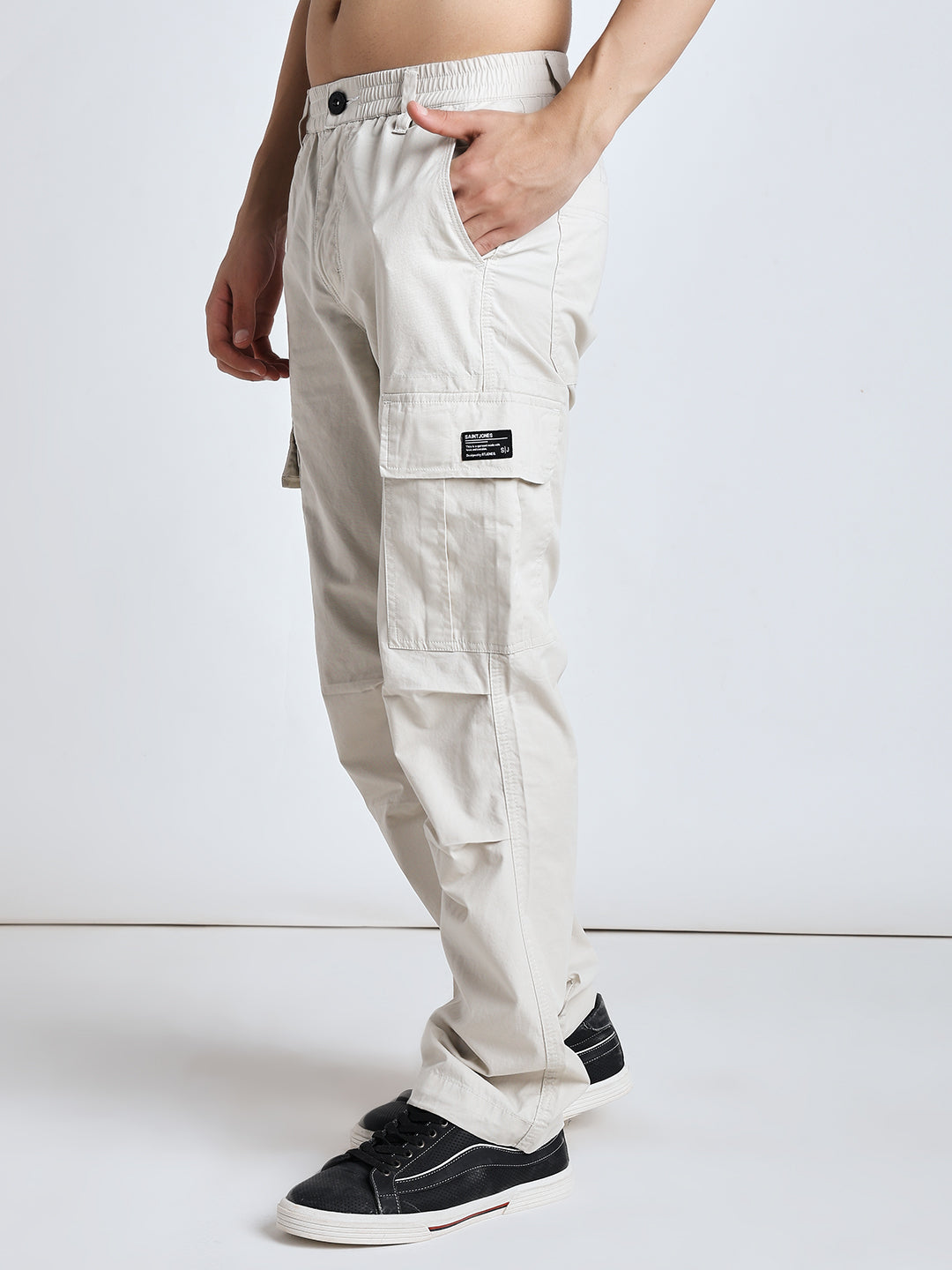 New edition straight fit cream Six pockets