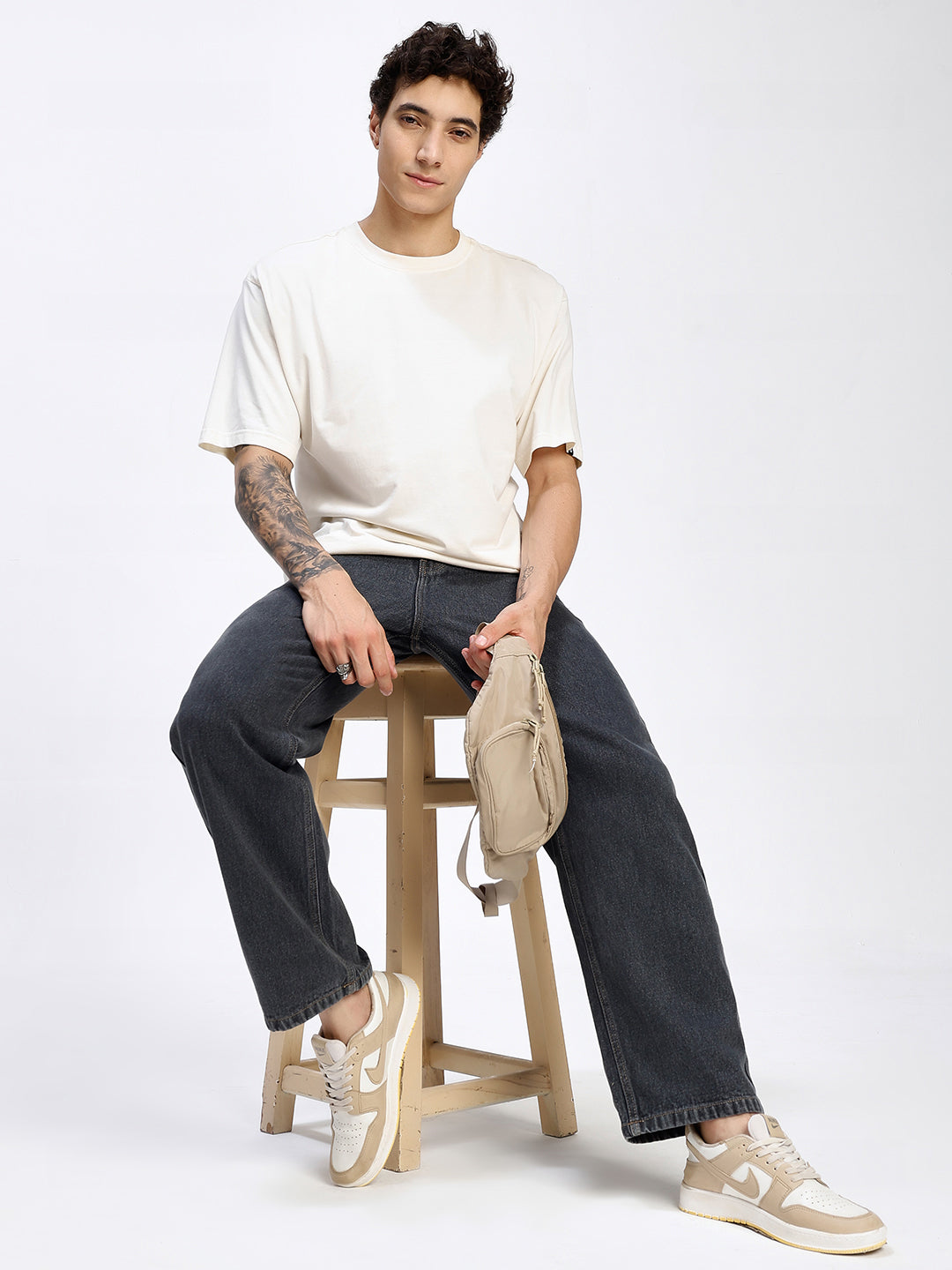 Men's Loose Fit Black Wash Denim Jeans