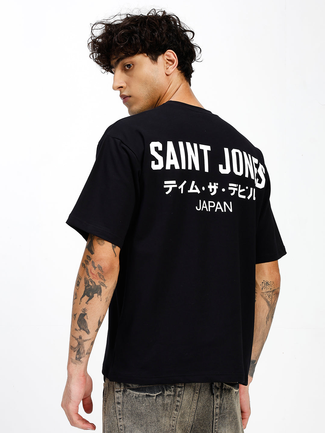 Men's Black  Oversized Graphic Print Crew Neck T-Shirt