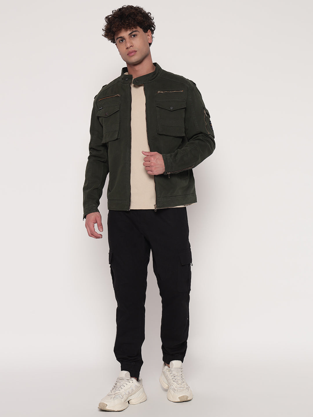 GREEN UTILITY JACKET.