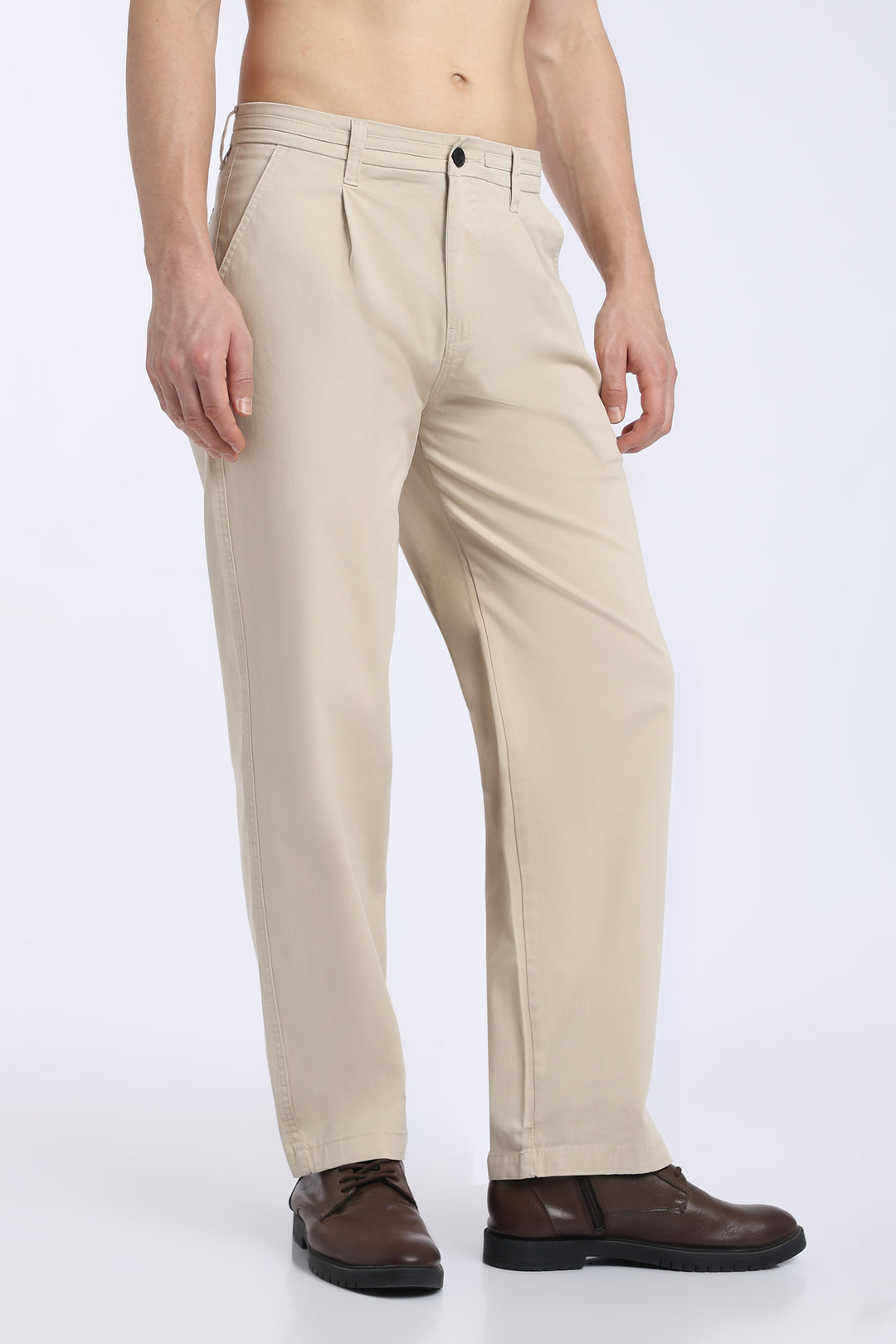 Men’s Beige Relaxed Fit Straight Leg Pants