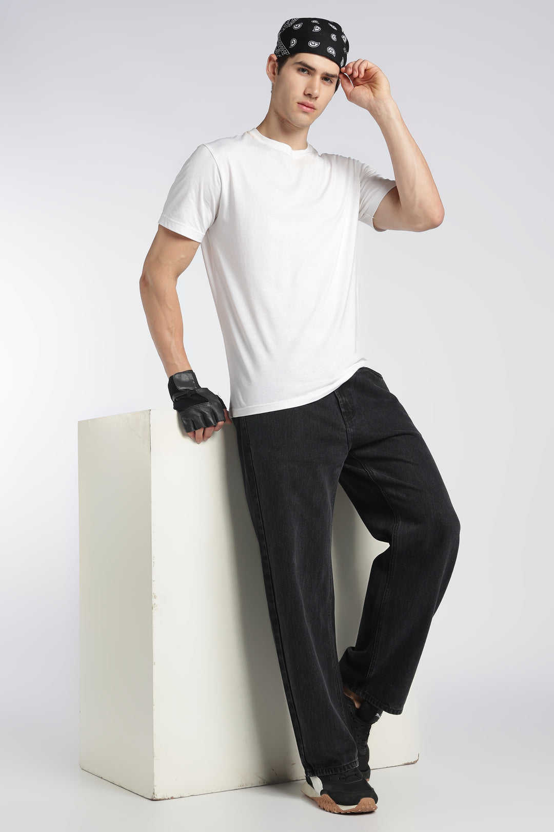 Men’s Jet Black Loose Fit Denim Jeans