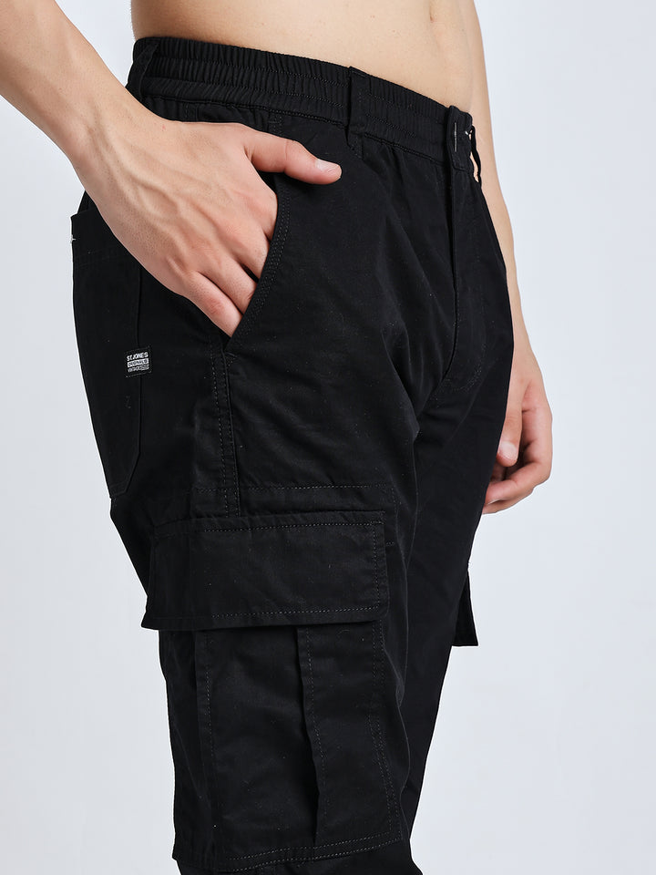 New edition Six pockets straight black