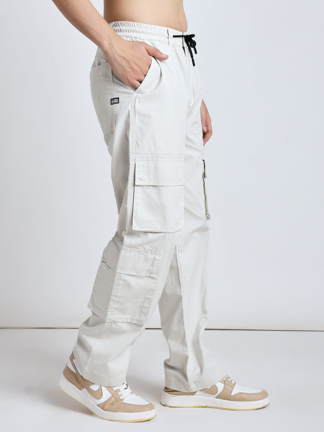 Men's Heritage Snap off white baggy cargo pants