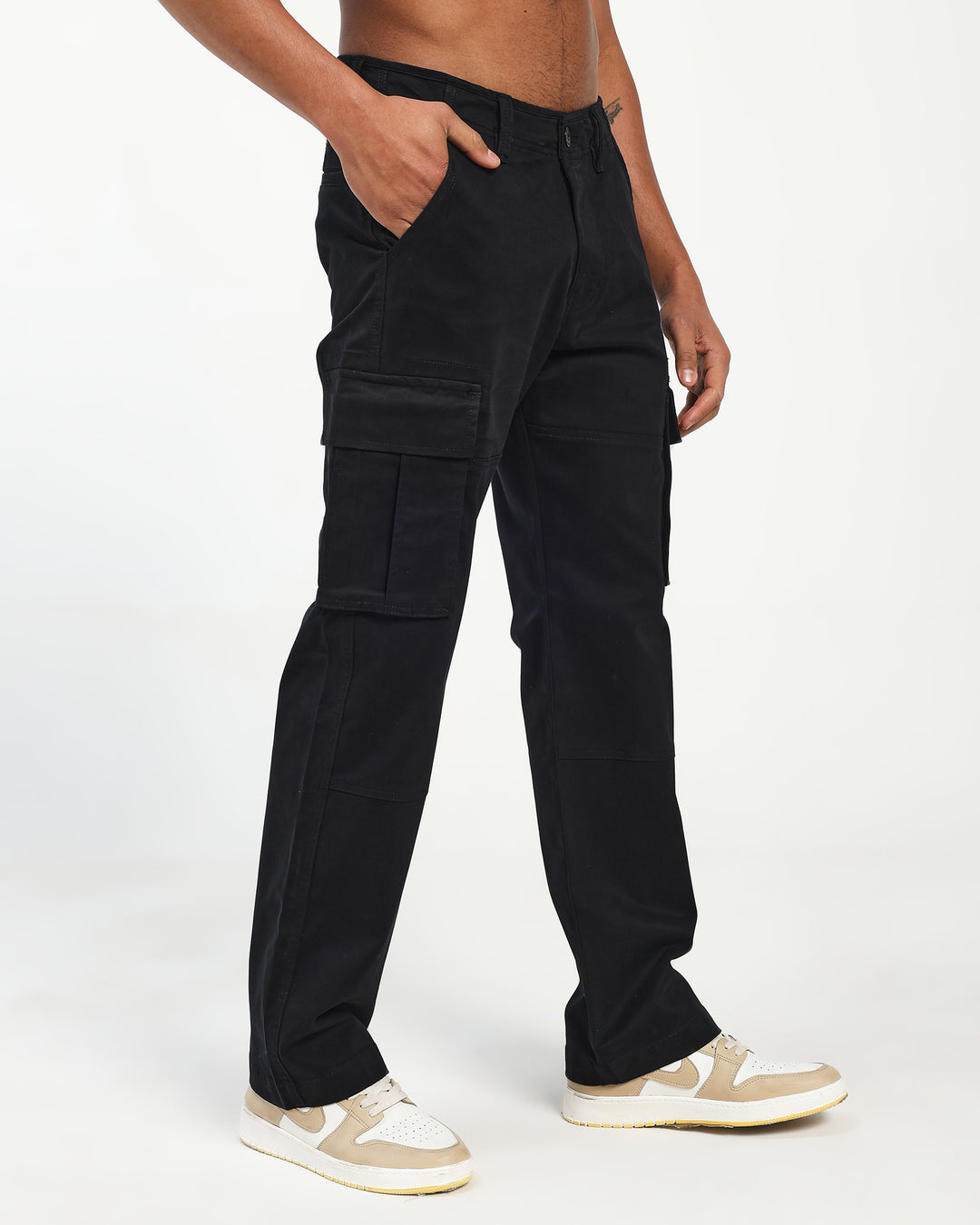 Men’s Classic Cargo Pant in Black
