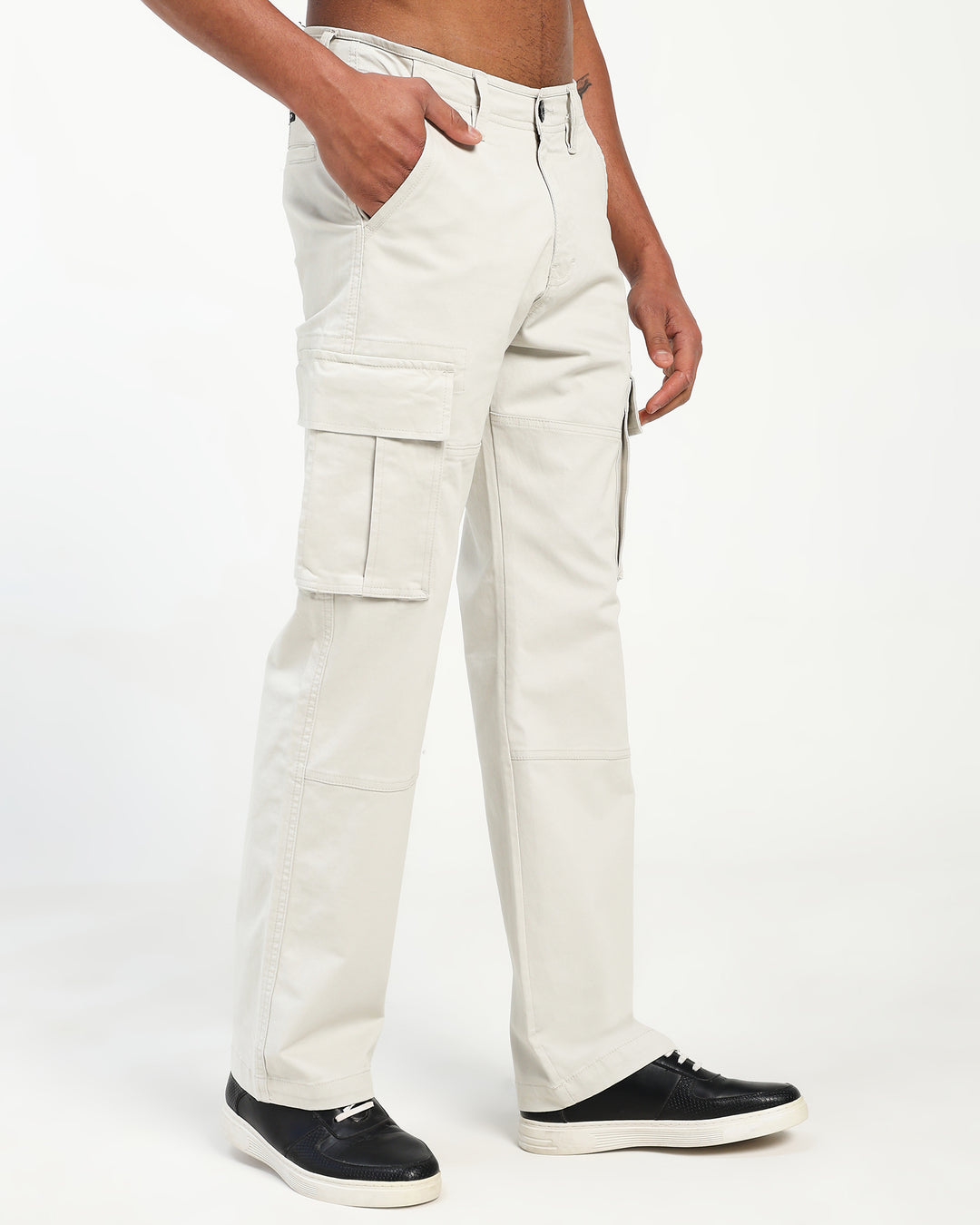 Men’s Classic Cargo Pant in Cream