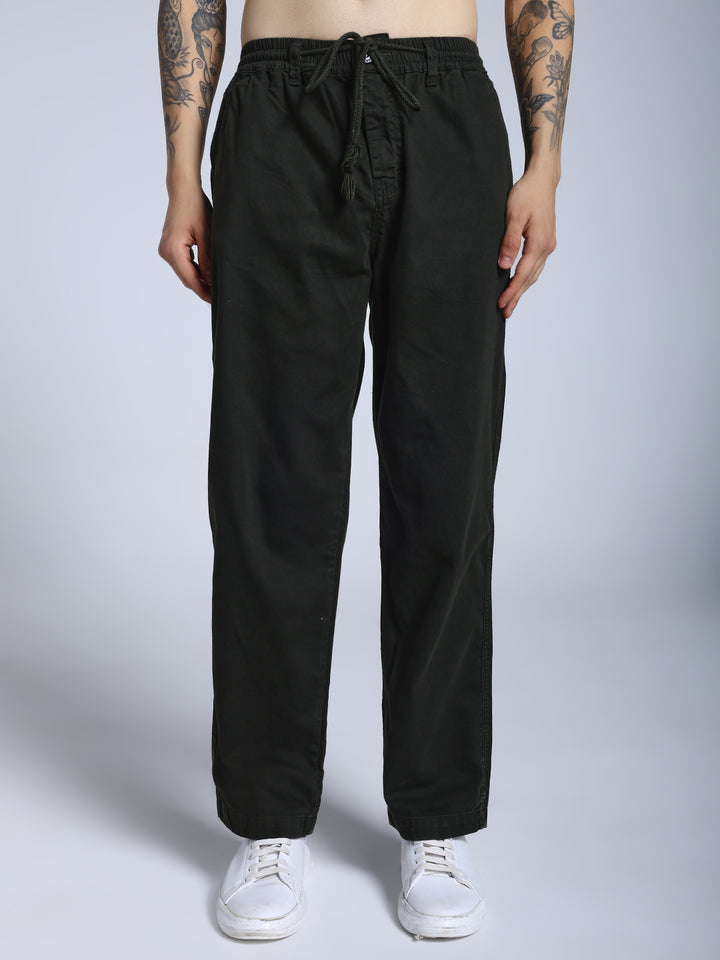 Green loose fit joggs