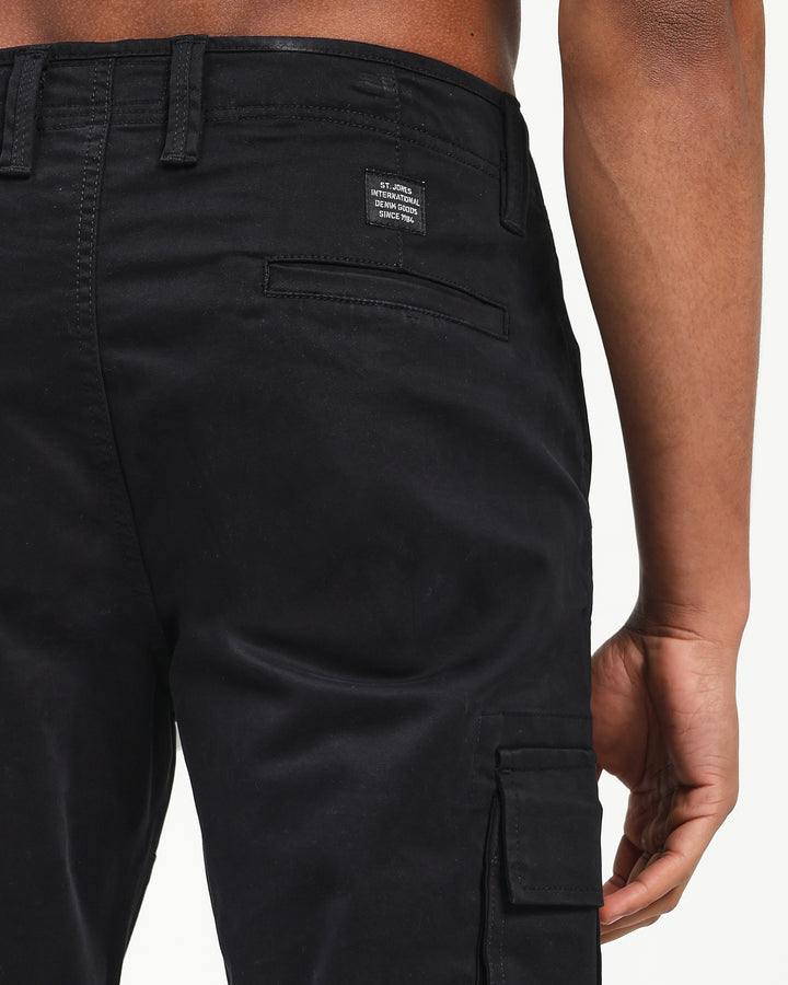 Men’s Classic Cargo Pant in Black