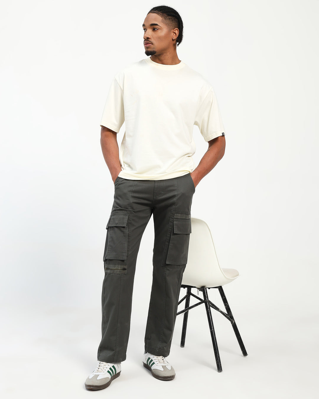 Men’s Green Straight Fit Cargo Pants with Utility Pockets