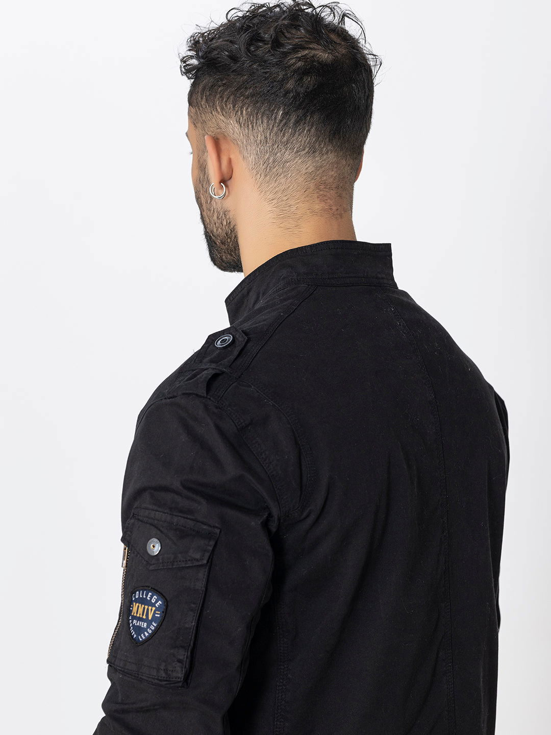 BLACK UTILITY JACKET - St.Jones