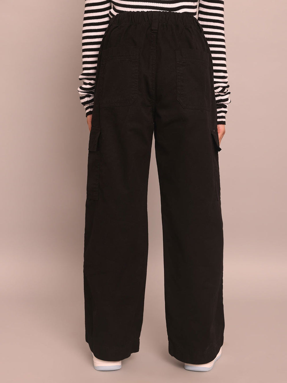 Black cargo pants - St.Jones