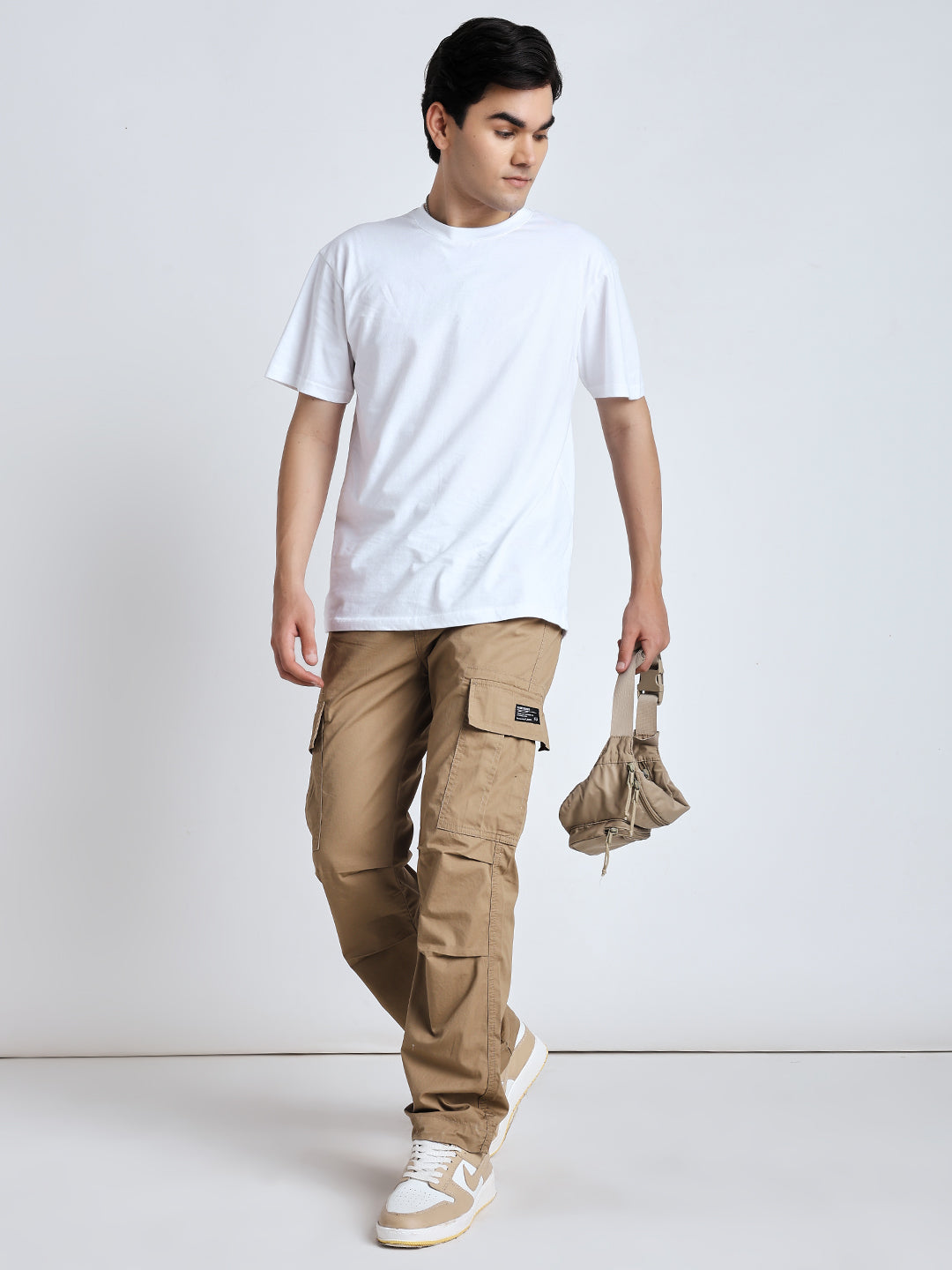 New edition Six pockets straight beige