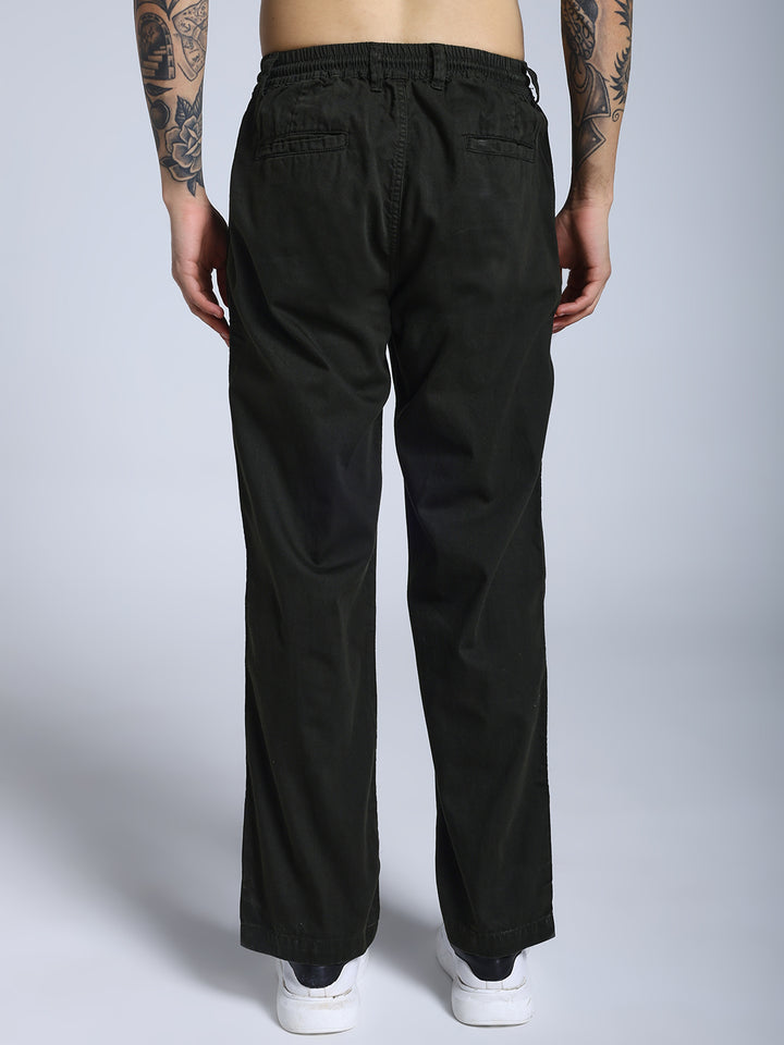 Green loose fit joggs