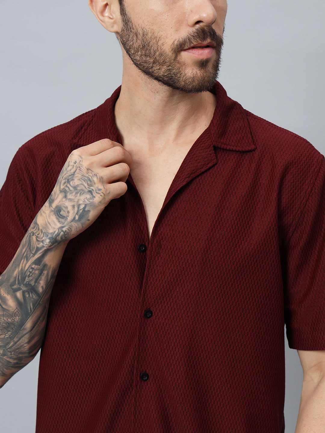 CRIMSON TEXTURED HALF SHIRT - St.Jones