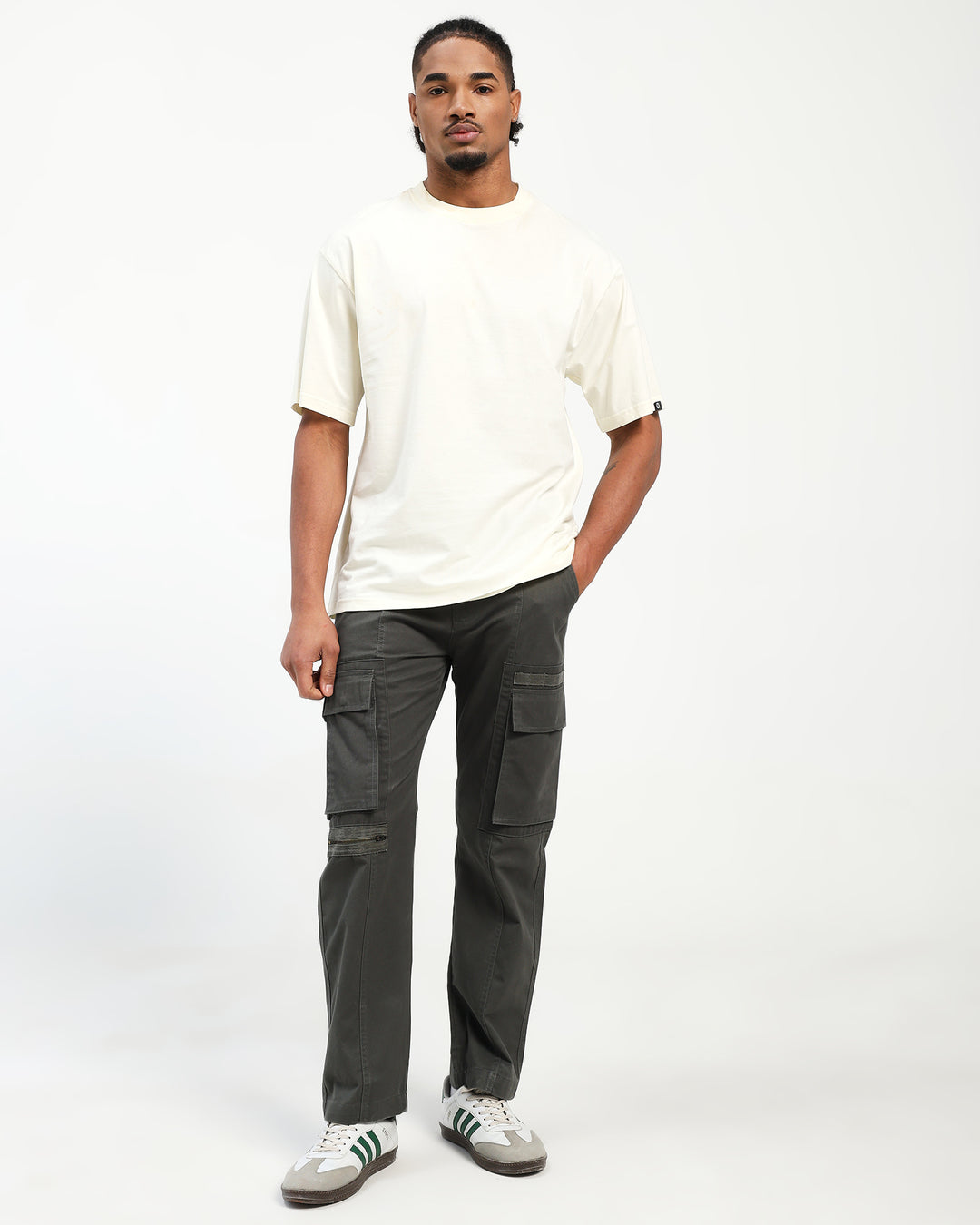 Men’s Green Straight Fit Cargo Pants with Utility Pockets