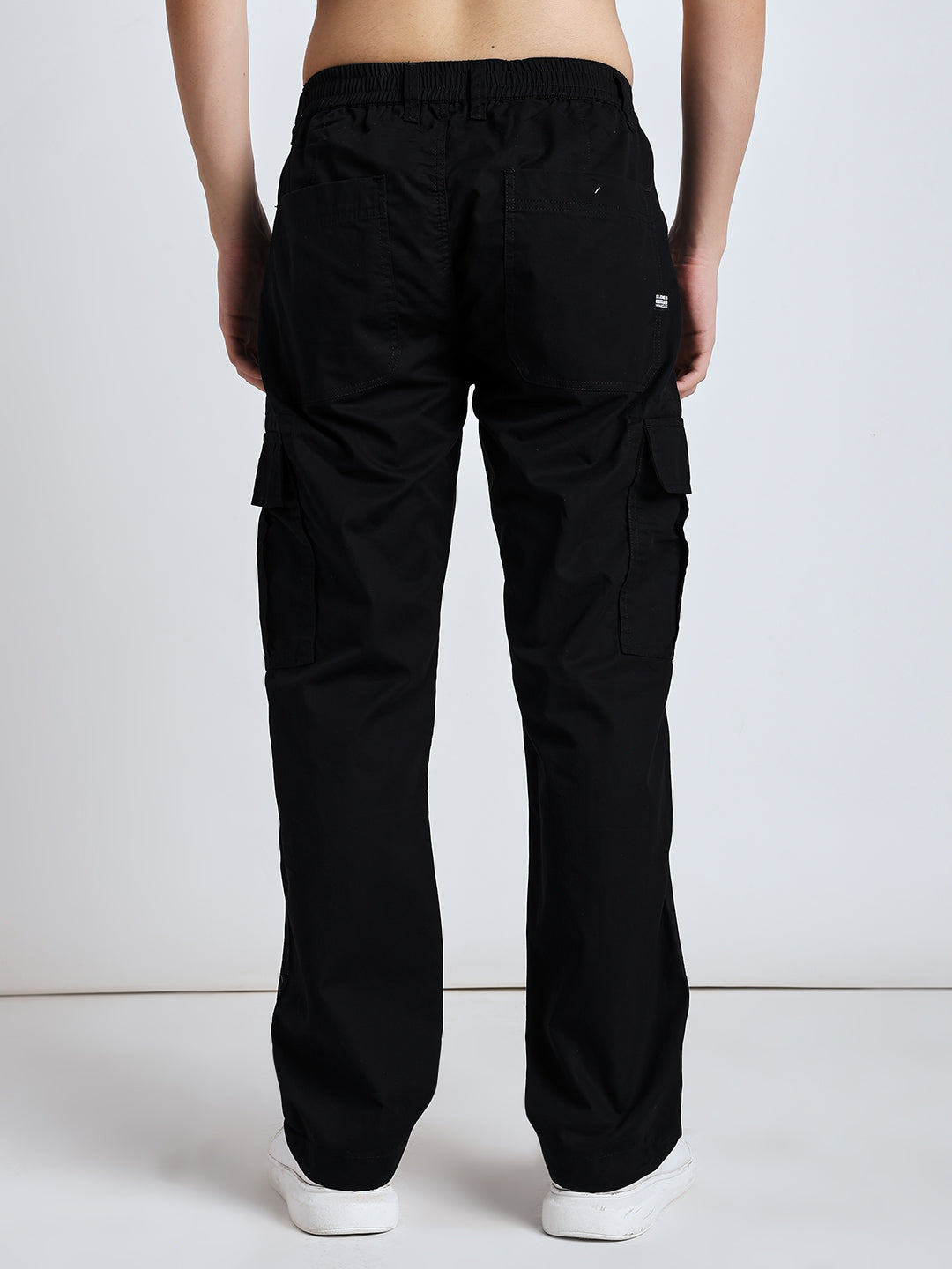 New edition Six pockets straight black