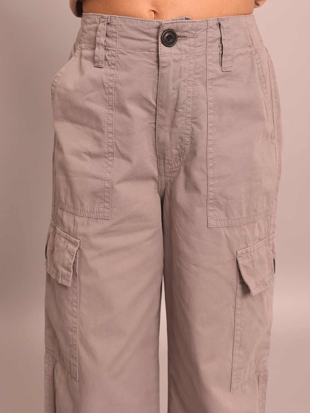 Light grey cargo pants