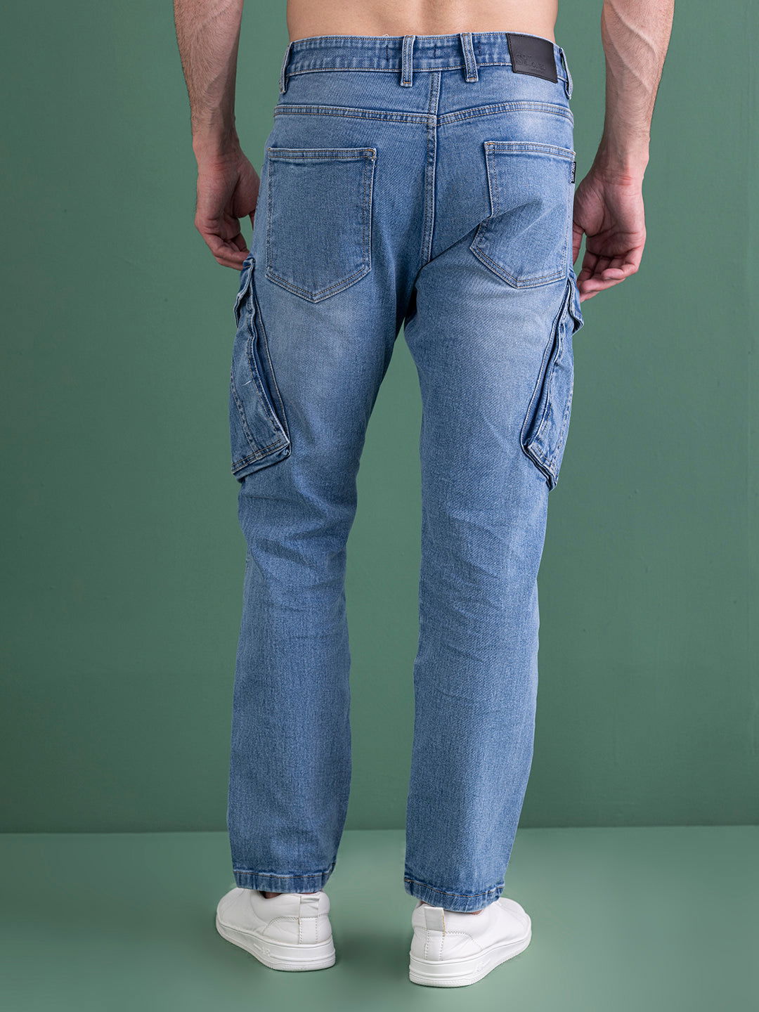 Frosty cargo jeans. - St.Jones