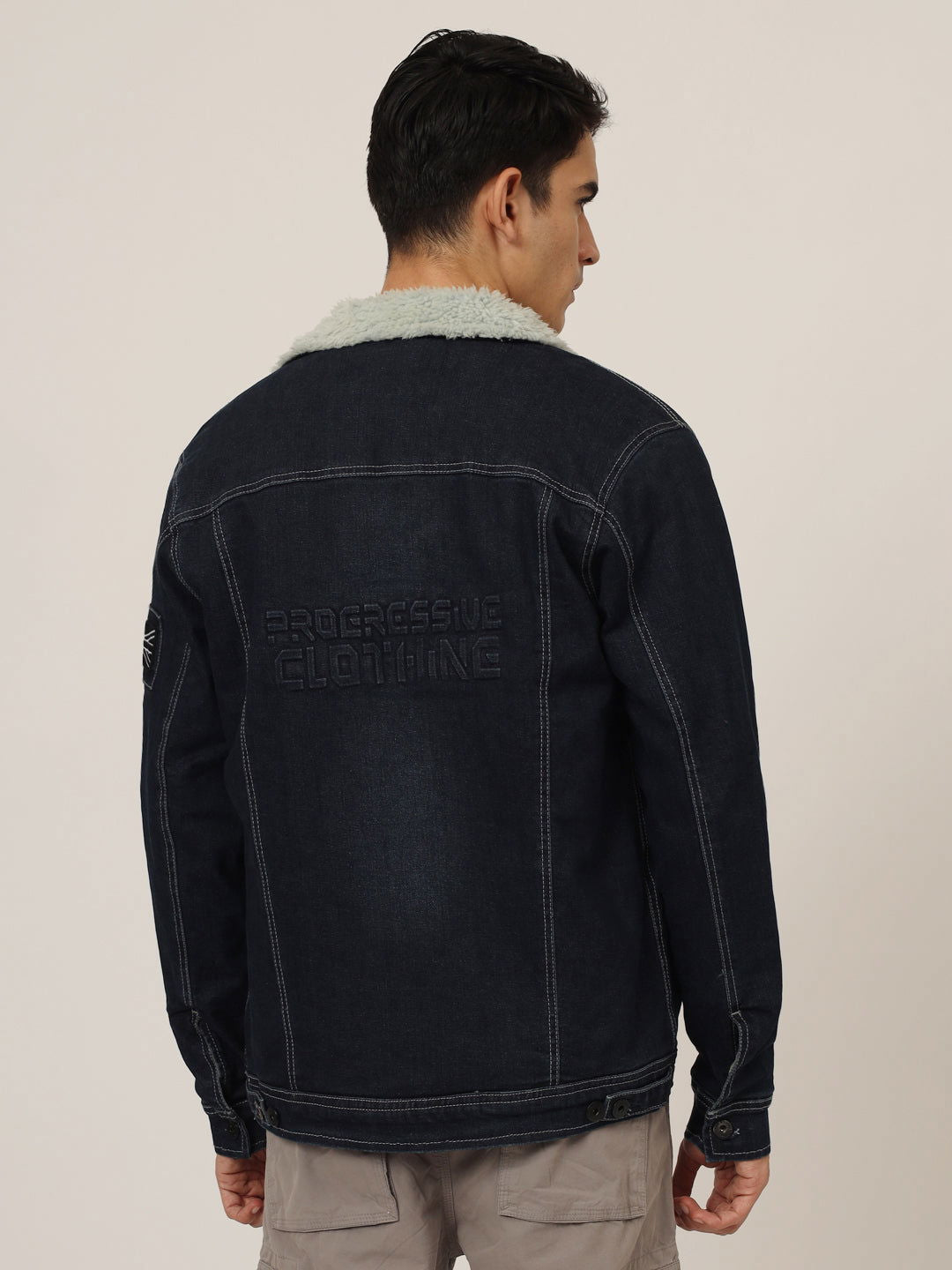 Mid wash denim jacket - St.Jones