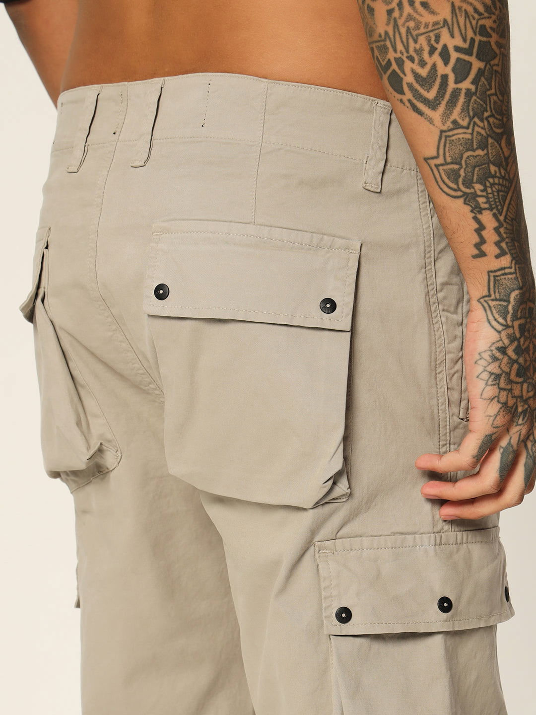 NEW RIVETS CARGO BEIGE - St.Jones