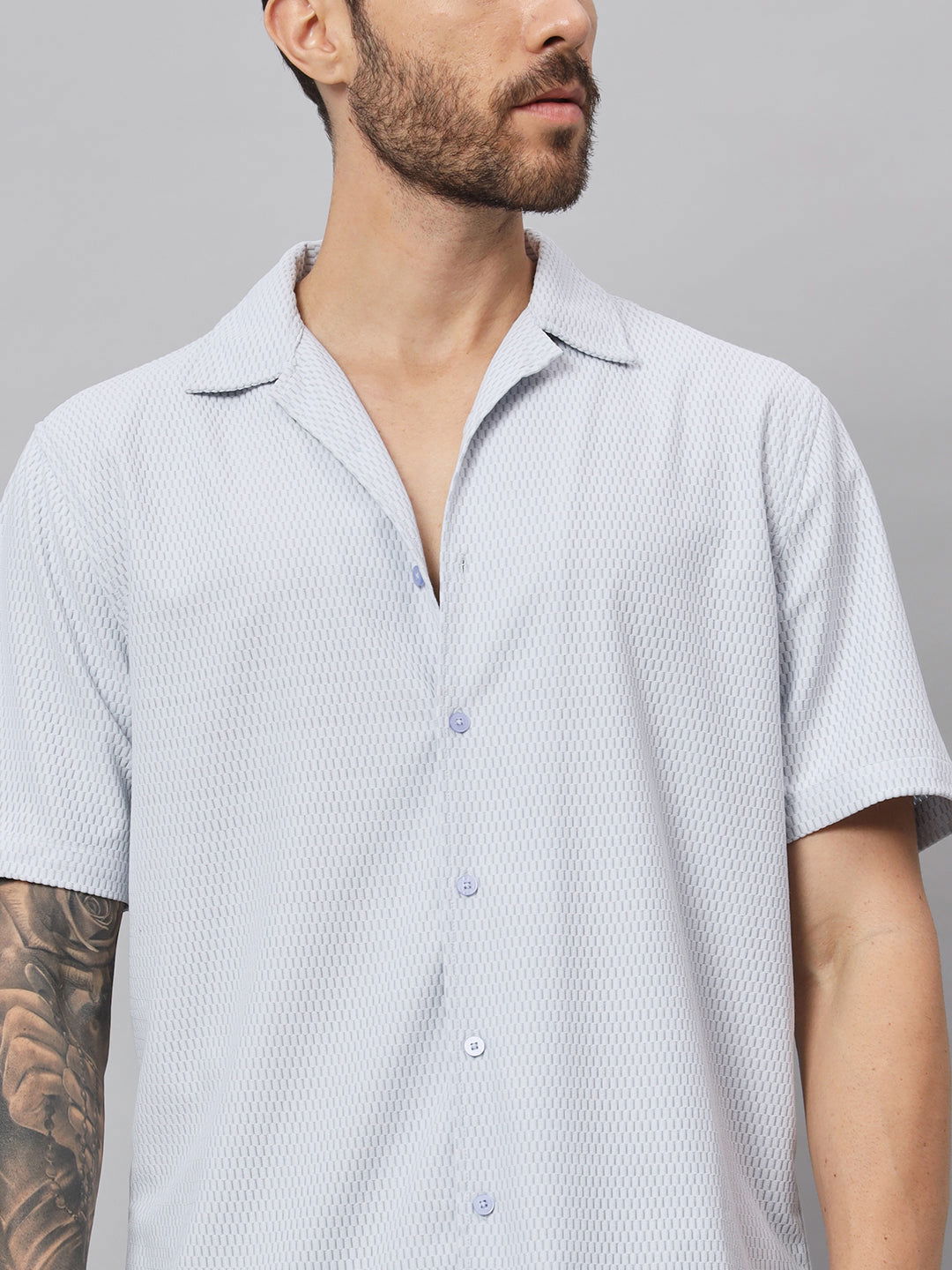 PALE BLUE TEXTURED HALF SHIRT - St.Jones