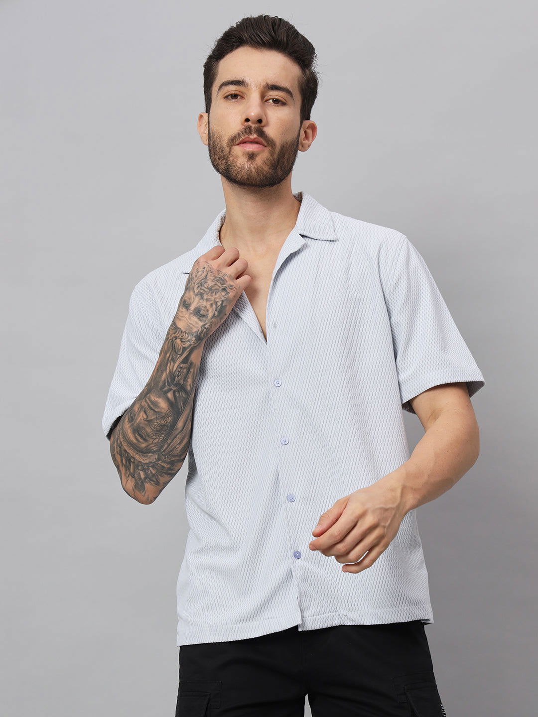 PALE BLUE TEXTURED HALF SHIRT - St.Jones