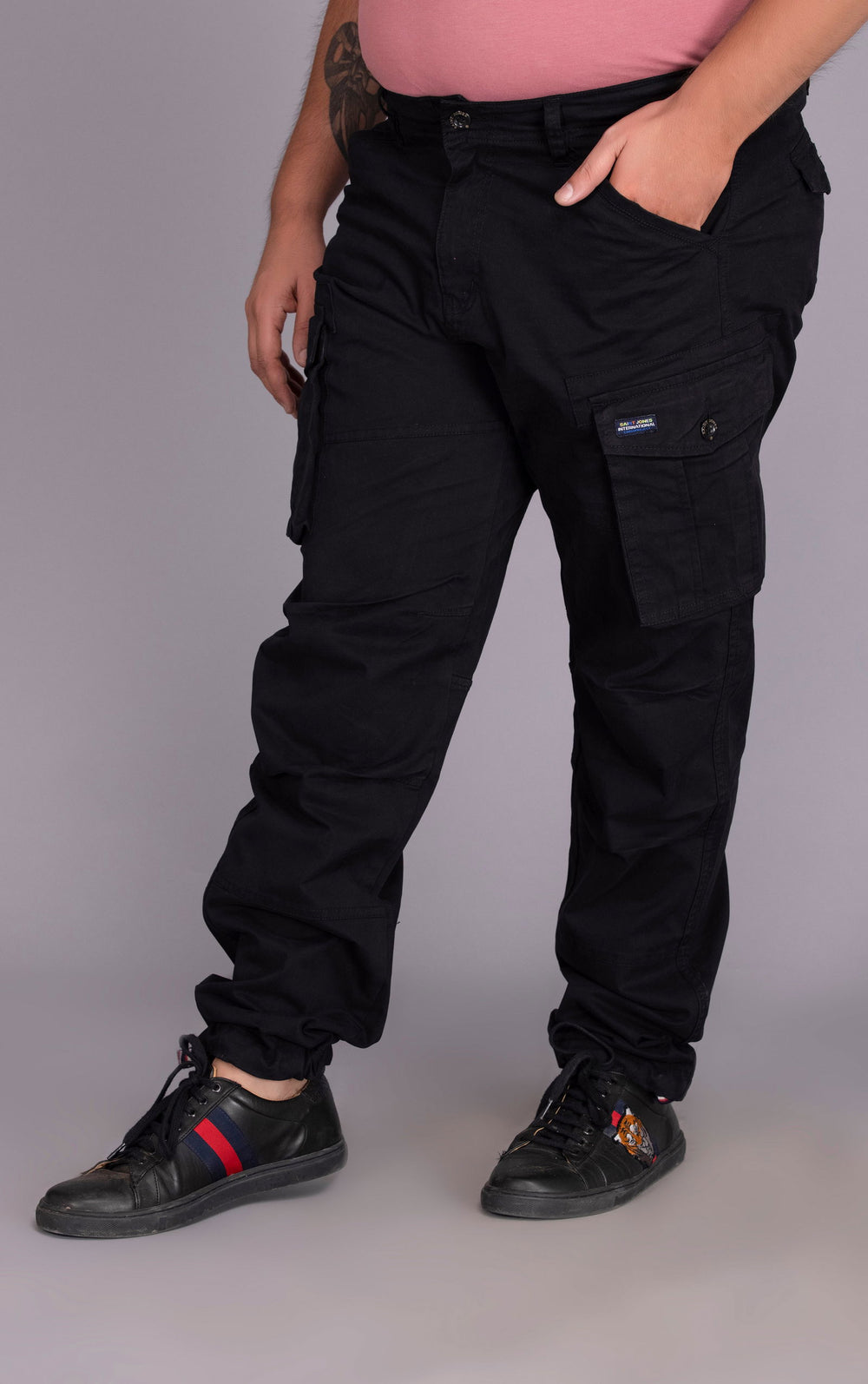 PLUS SIZE CARGO-BLACK - St.Jones