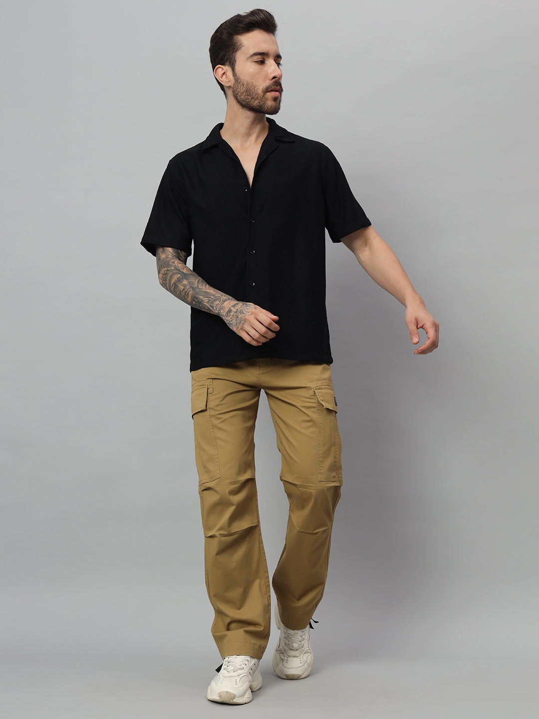 SAINTJONES-BLACK TEXTURED HALF SHIRT - St.Jones