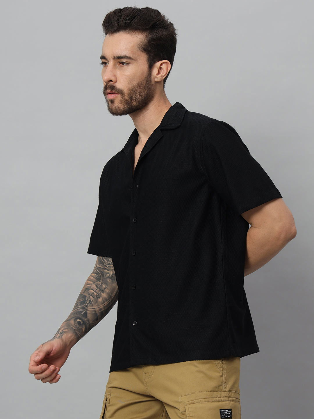 SAINTJONES-BLACK TEXTURED HALF SHIRT - St.Jones