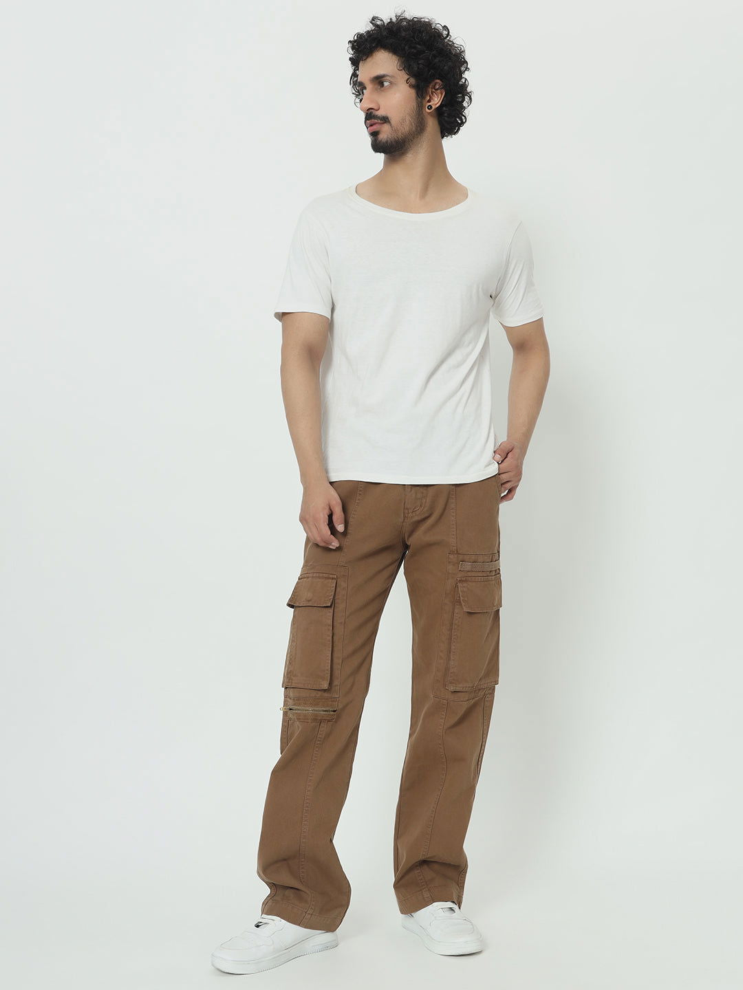 SAINTJONES-STREETWEAR KHAKI CARGO PANTS. - St.Jones