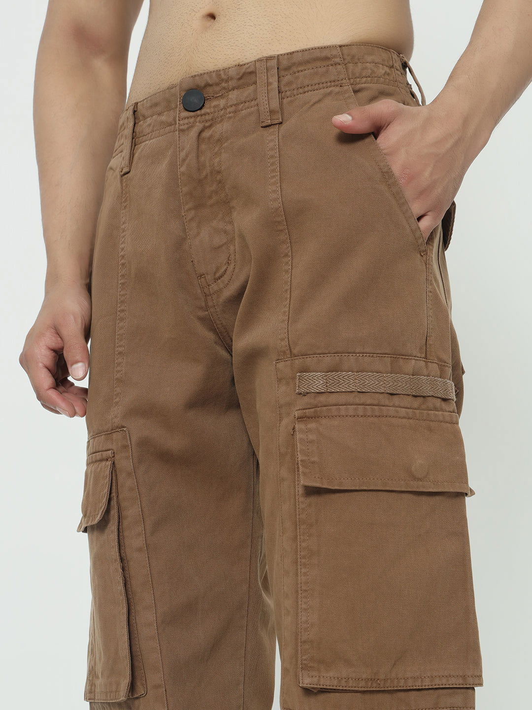 SAINTJONES-STREETWEAR KHAKI CARGO PANTS. - St.Jones