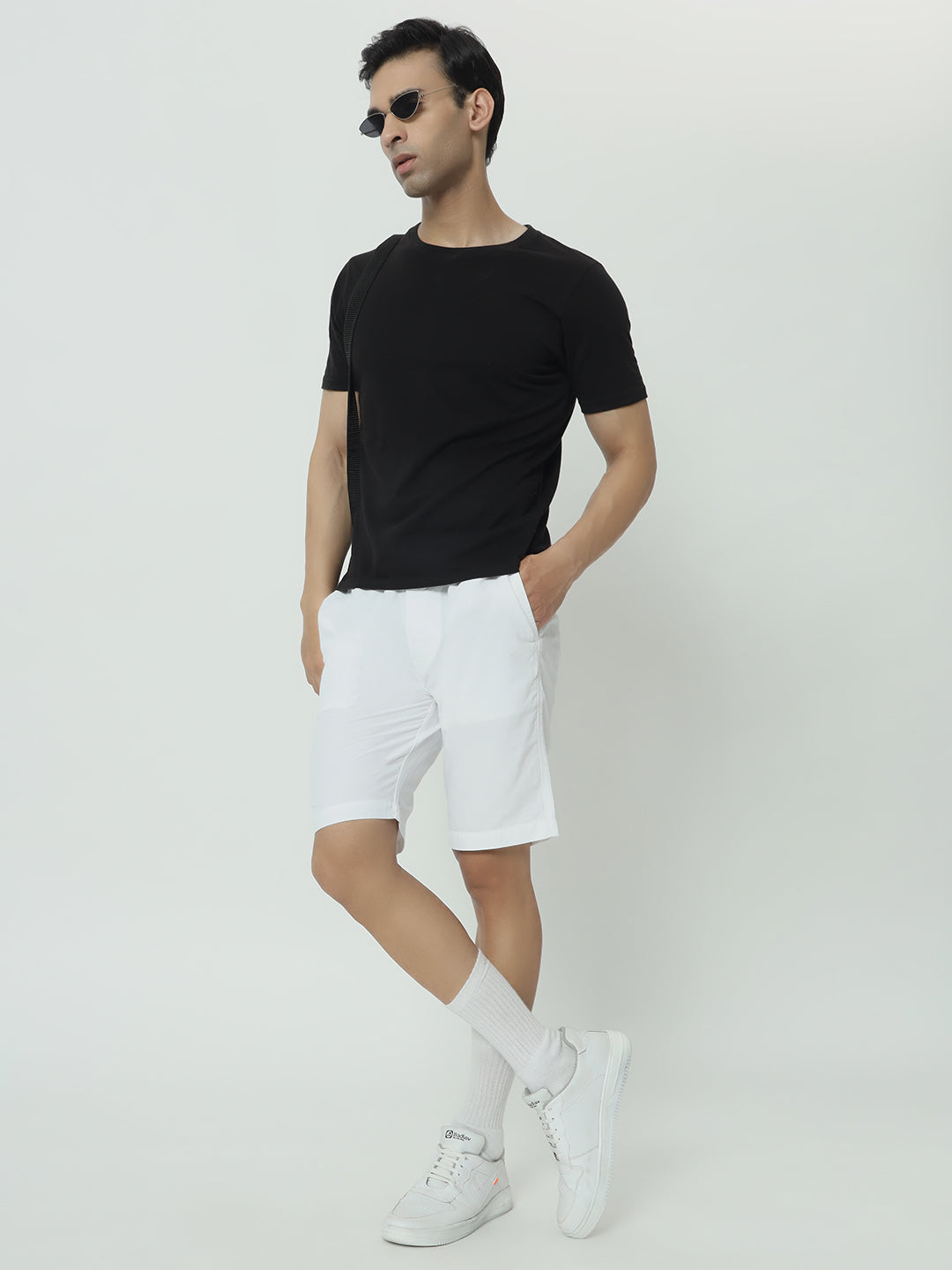 SAINTJONES -PURE WHITE LINEN SHORTS - St.Jones