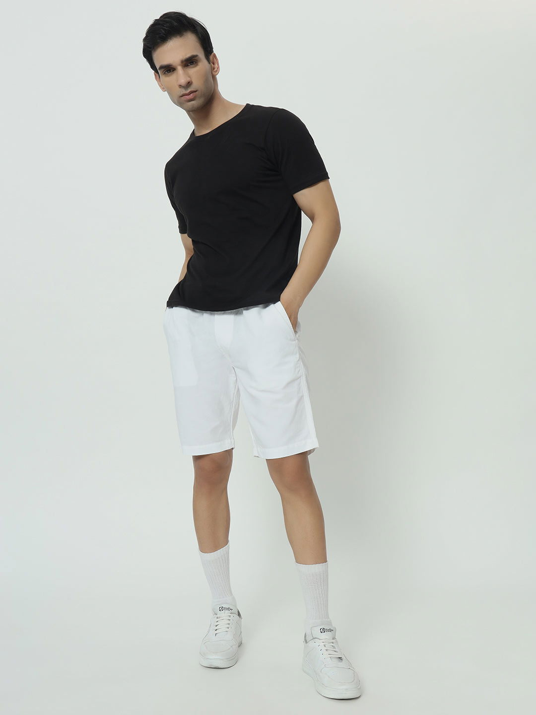 SAINTJONES -PURE WHITE LINEN SHORTS - St.Jones