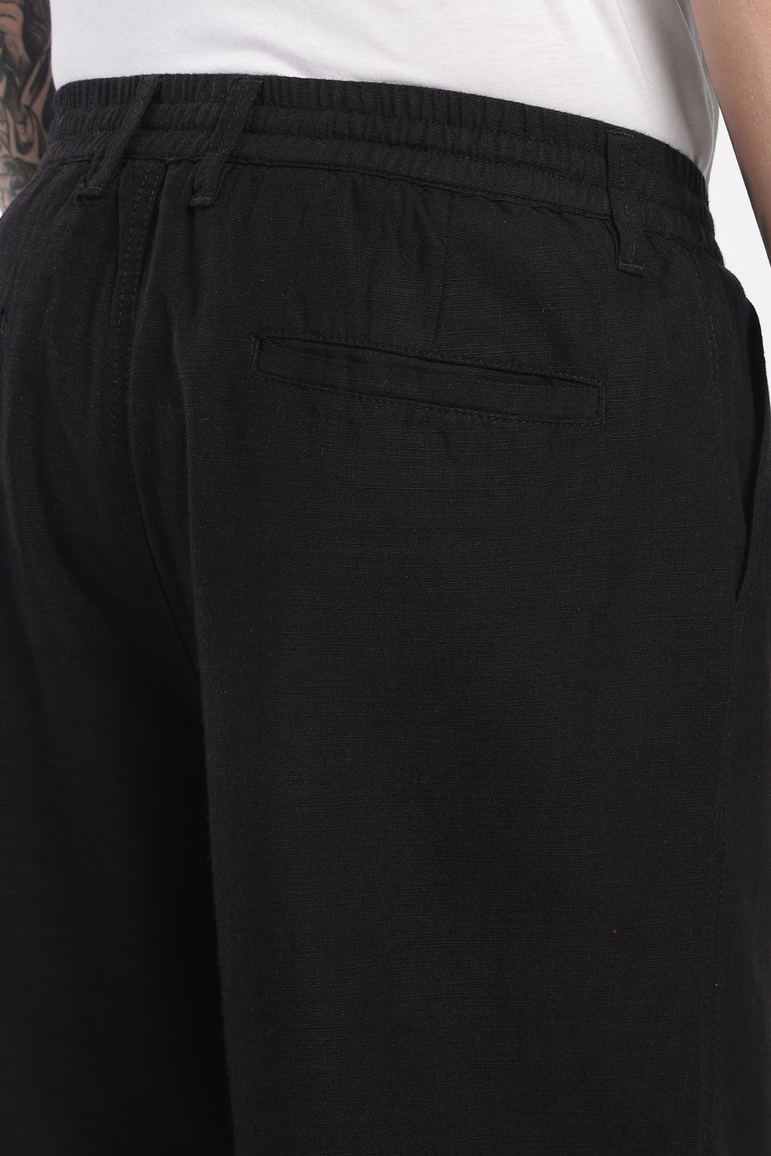 Men’s Black Lightweight Linen Relaxed Shorts