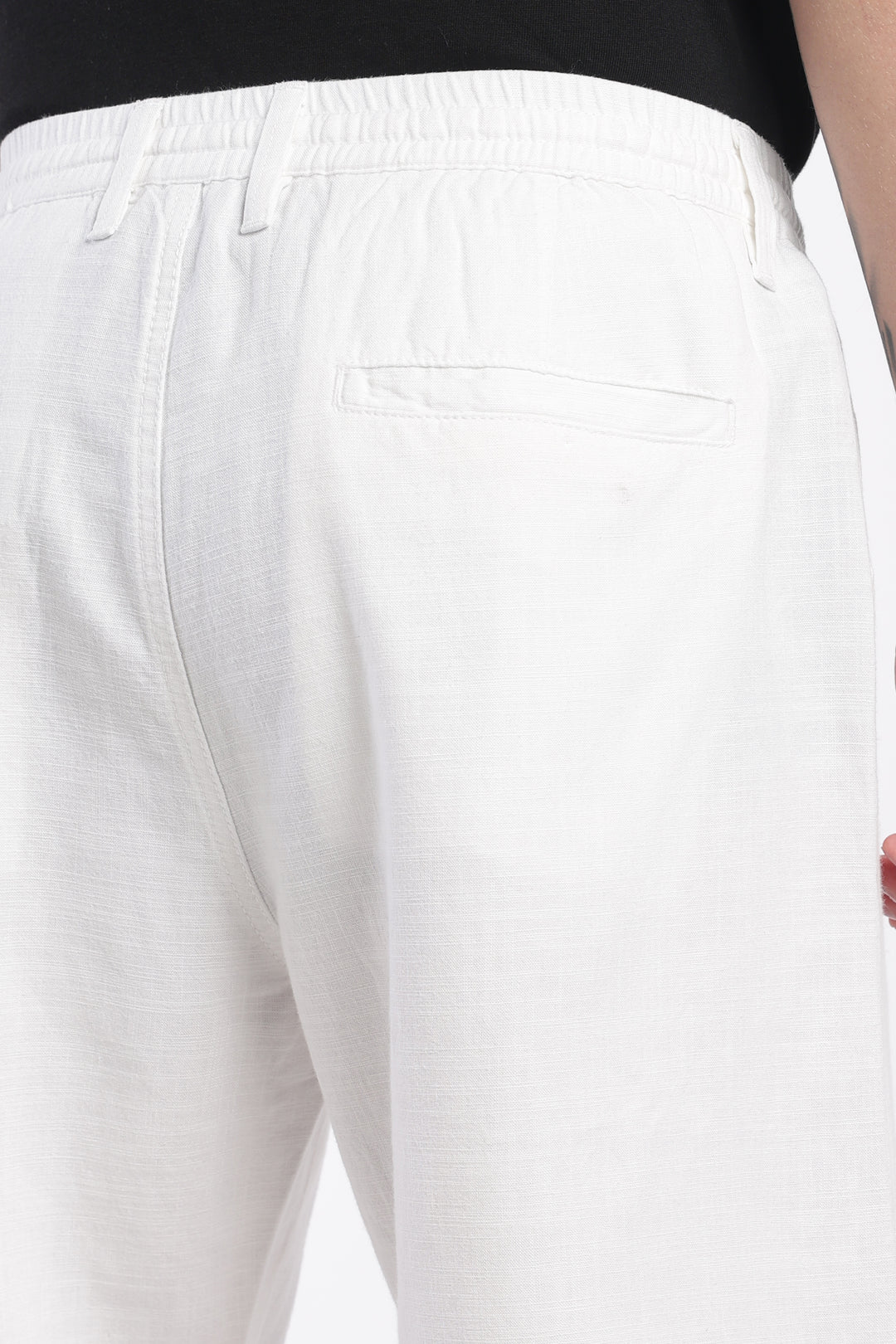 Men’s White Lightweight Linen Relaxed Shorts
